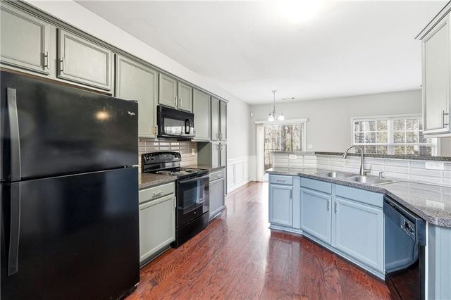 384 Creek Manor Way, Suwanee, GA 30024