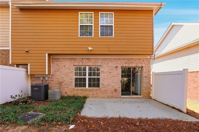 384 Creek Manor Way, Suwanee, GA 30024