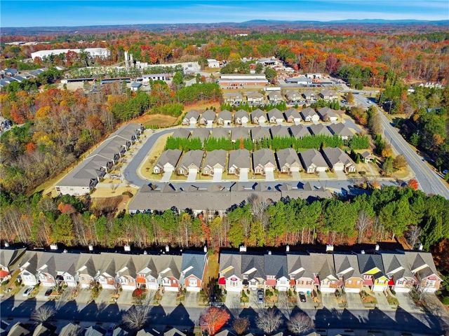 384 Creek Manor Way, Suwanee, GA 30024