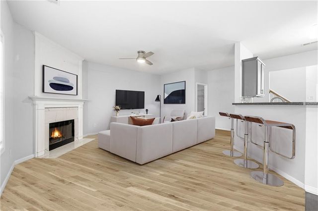 384 Creek Manor Way, Suwanee, GA 30024