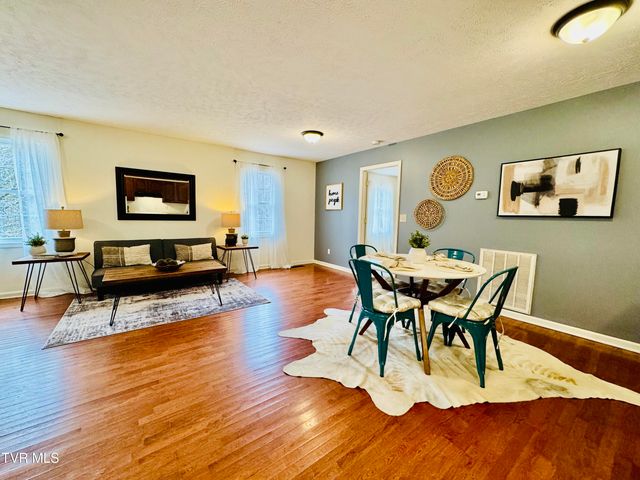 474 Long Hollow Road, Elizabethton, TN 37643