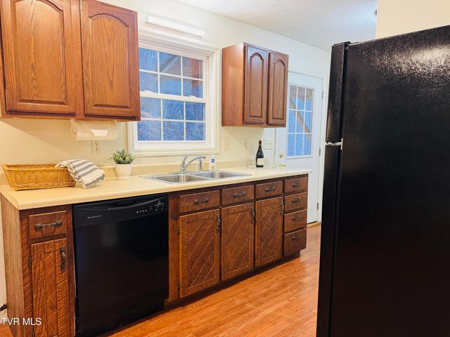 474 Long Hollow Road, Elizabethton, TN 37643