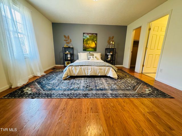 474 Long Hollow Road, Elizabethton, TN 37643