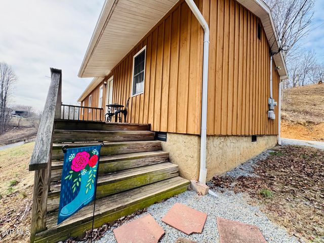 474 Long Hollow Road, Elizabethton, TN 37643