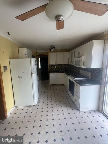 7487 GITHENS AVE, Pennsauken, NJ 08109