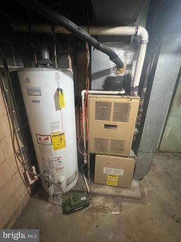 7487 GITHENS AVE, Pennsauken, NJ 08109