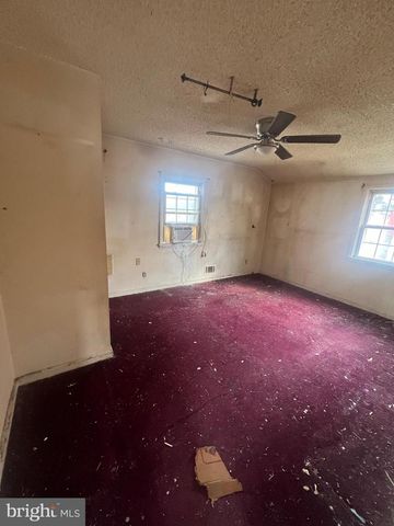 7487 GITHENS AVE, Pennsauken, NJ 08109