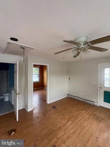 7487 GITHENS AVE, Pennsauken, NJ 08109