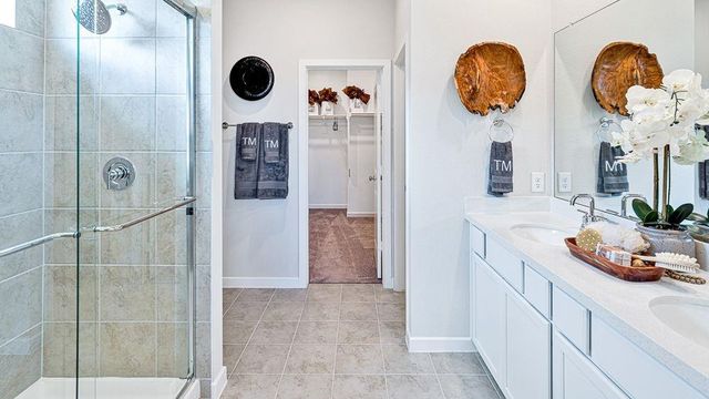 21934 Sam Raburn Drive, Tomball, TX 77375