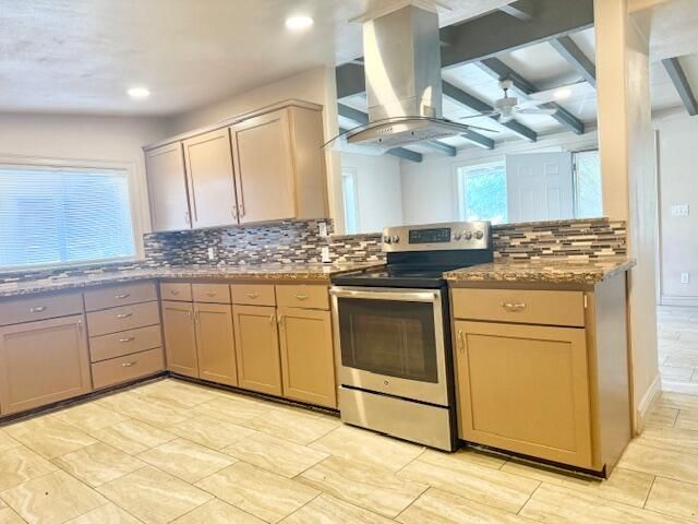 300 Peach Drive, Exeter, CA 93221