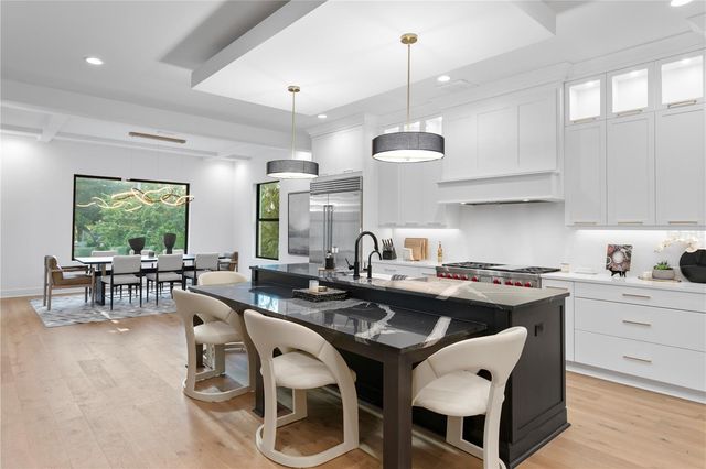 3007 S WEST SHORE BOULEVARD, Tampa, FL 33629