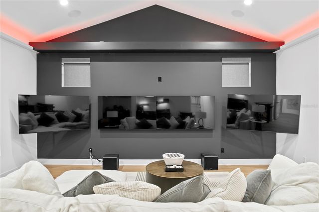 3007 S WEST SHORE BOULEVARD, Tampa, FL 33629