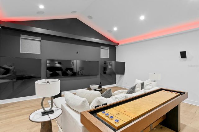 3007 S WEST SHORE BOULEVARD, Tampa, FL 33629