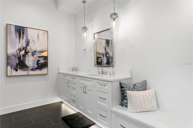 3007 S WEST SHORE BOULEVARD, Tampa, FL 33629