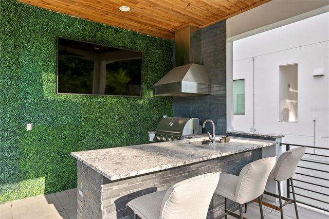 3007 S WEST SHORE BOULEVARD, Tampa, FL 33629