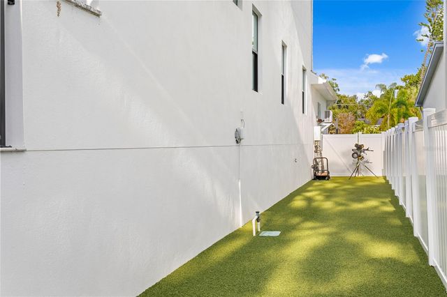 3007 S WEST SHORE BOULEVARD, Tampa, FL 33629