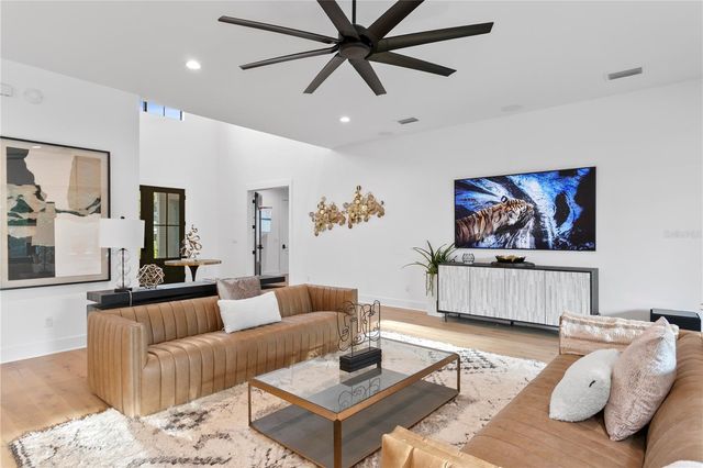 3007 S WEST SHORE BOULEVARD, Tampa, FL 33629