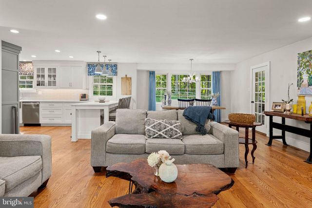 209 MARPLE RD, Haverford, PA 19041