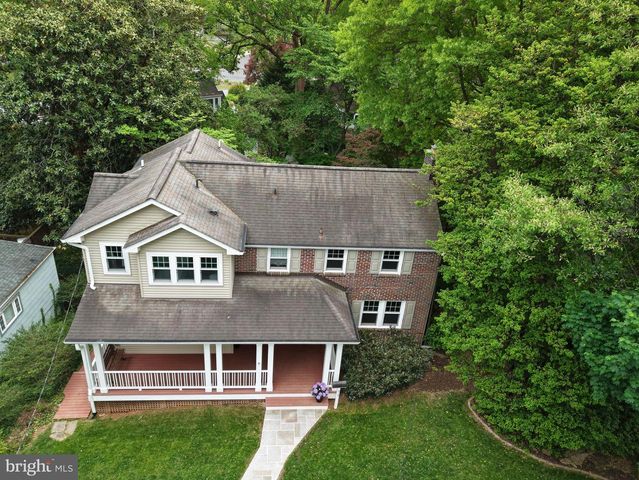 213 CRESTMOOR CIR, Silver Spring, MD 20901