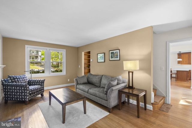 213 CRESTMOOR CIR, Silver Spring, MD 20901