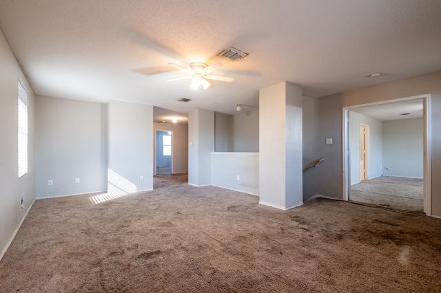 1200 McMillan Drive, Cedar Hill, TX 75104
