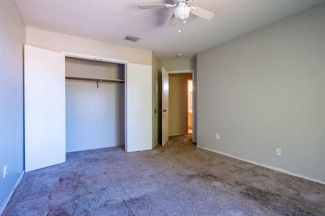 1200 McMillan Drive, Cedar Hill, TX 75104
