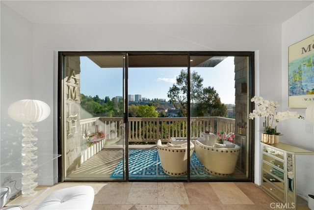 67 Sea Island Drive, Newport Beach, CA 92660