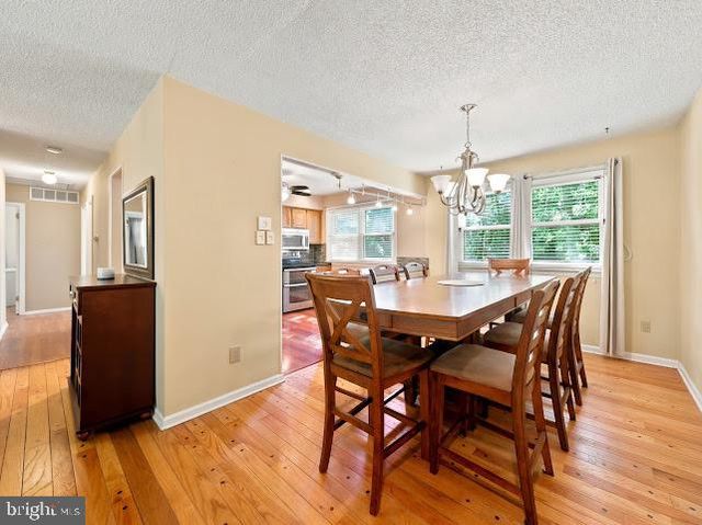 26 WHEATSHEAF RD, Shamong, NJ 08088