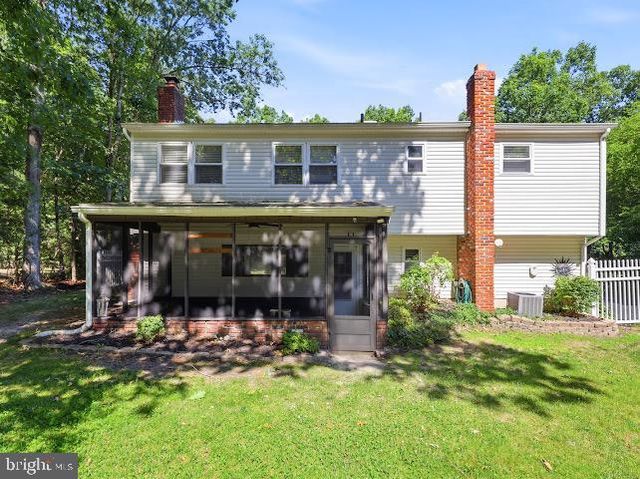 26 WHEATSHEAF RD, Shamong, NJ 08088