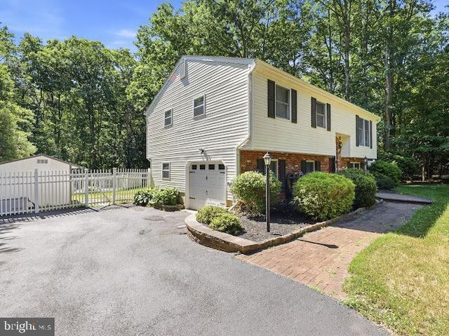 26 WHEATSHEAF RD, Shamong, NJ 08088