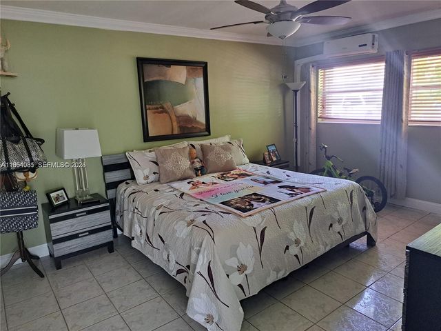 11930 NE 19th Dr 2, North Miami, FL 33181