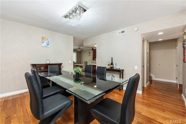 6201 Shoup 75, Woodland Hills, CA 91367