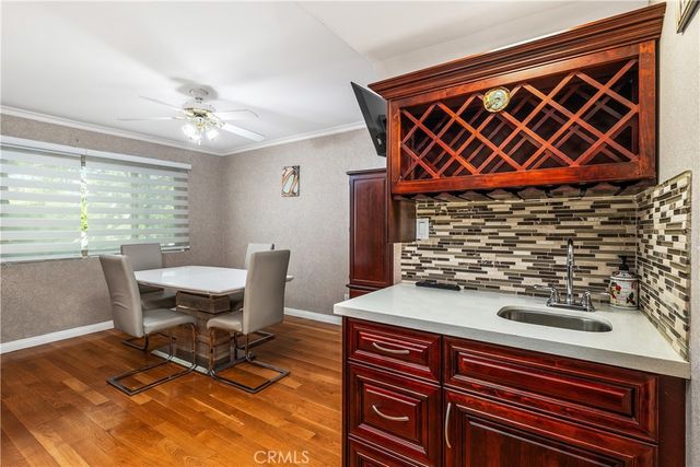 6201 Shoup 75, Woodland Hills, CA 91367