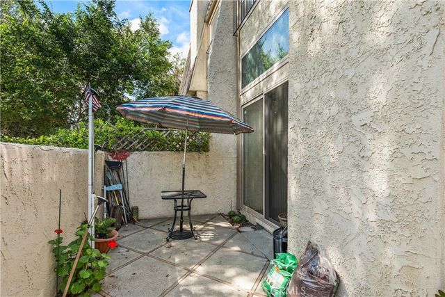 6201 Shoup 75, Woodland Hills, CA 91367