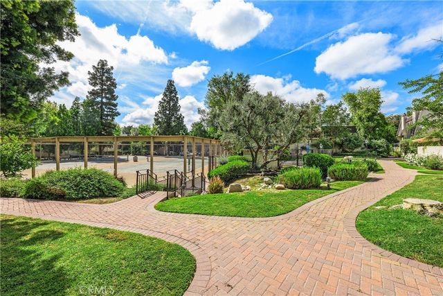 6201 Shoup 75, Woodland Hills, CA 91367