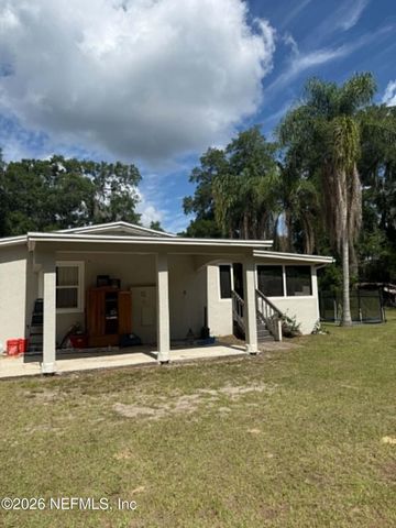 126 E EAST END Road, San Mateo, FL 32187