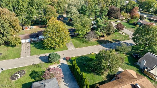 6151 Chermont Street NW, Canton, OH 44718