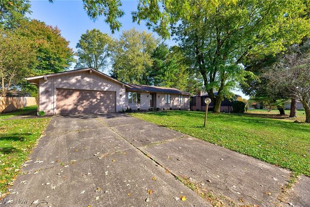 6151 Chermont Street NW, Canton, OH 44718