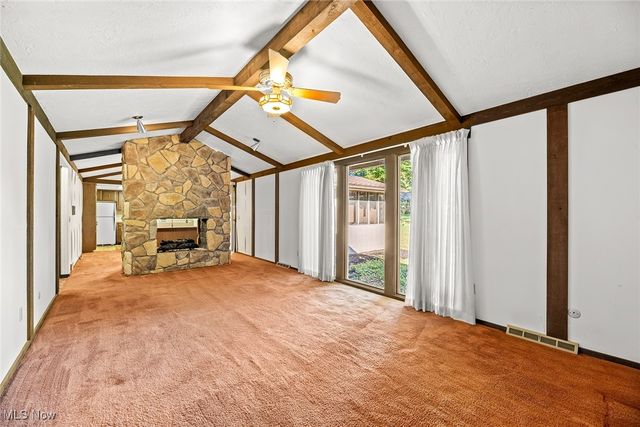 6151 Chermont Street NW, Canton, OH 44718