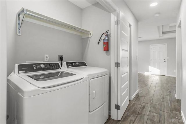 1413 Alta Vista Avenue 4, Weslaco, TX 78596