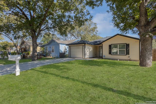 611 Whiting, San Antonio, TX 78210