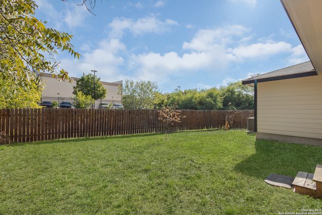 611 Whiting, San Antonio, TX 78210