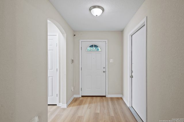 611 Whiting, San Antonio, TX 78210