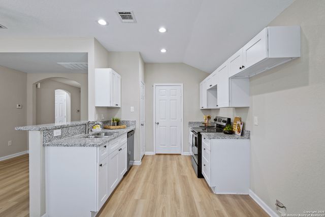 611 Whiting, San Antonio, TX 78210