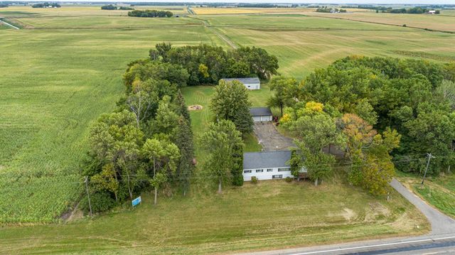 44650 State Highway 19, Gaylord, MN 55334