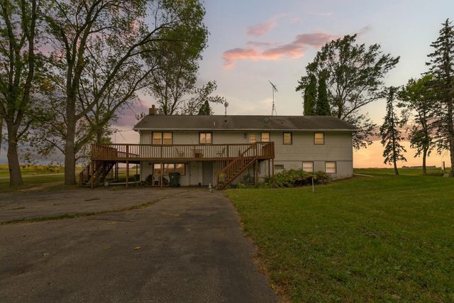 44650 State Highway 19, Gaylord, MN 55334