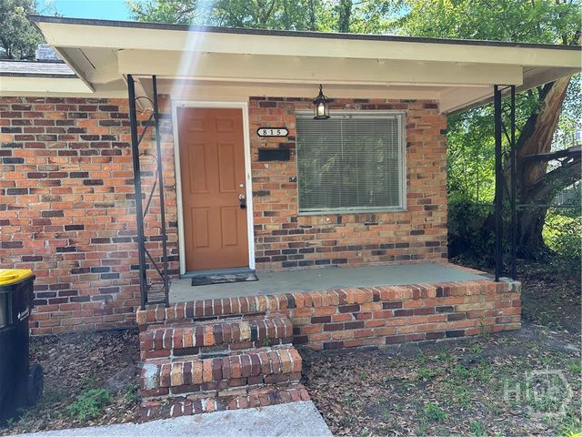 815 E Waldburg Street, Savannah, GA 31401