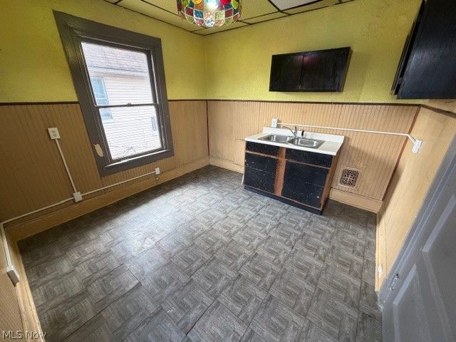 1755 E 63rd Street, Cleveland, OH 44103