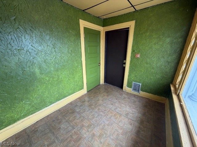 1755 E 63rd Street, Cleveland, OH 44103