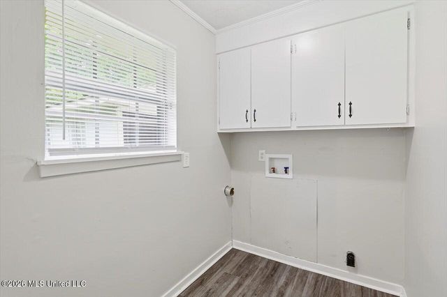 5137 Meadow Oaks Park Drive, Jackson, MS 39211